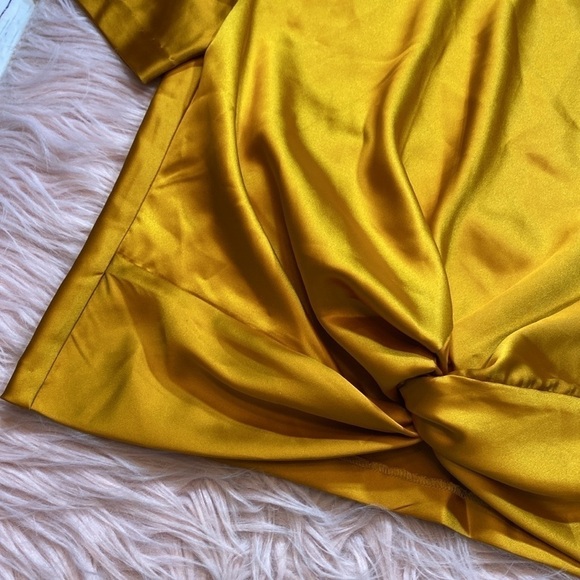 NWT DRA Los Angeles Mia Knot Top Golden Honey - Picture 9 of 14